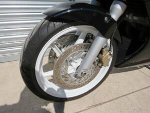 Image 29/44 de Honda VFR 750F (1991)