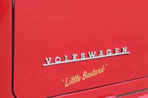 Image 18/22 of Volkswagen T2a minibus L (1970)