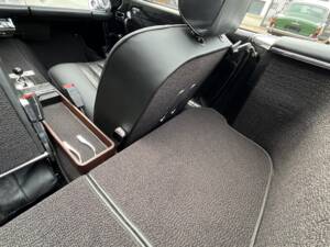 Image 35/100 of Mercedes-Benz 280 SL (1970)