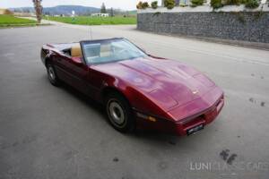 Afbeelding 11/45 van Chevrolet Corvette Convertible (1988)