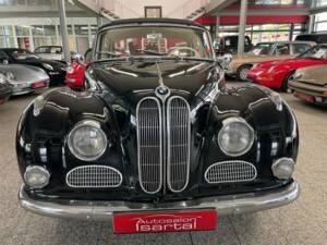 Bild 5/20 von BMW 502 - 3.2 Litre Super (1961)