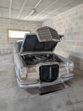 Image 44/46 of Mercedes-Benz 600 (1966)