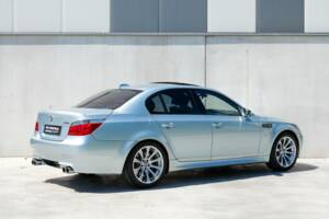 Bild 7/46 von BMW M5 (2005)
