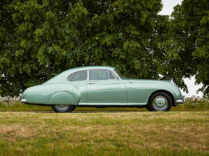Image 5/50 of Bentley R-Type Continental (1953)