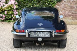 Imagen 17/50 de Jaguar E-Type 4.2 (1964)