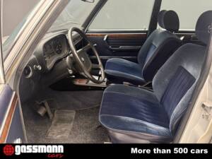 Bild 9/15 von BMW 3,3 L (1974)