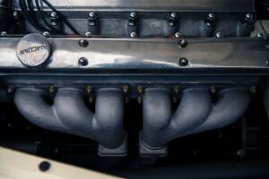 Image 42/45 of Jaguar XK 120 OTS (1950)