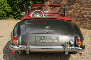 Image 29/50 of Mercedes-Benz 190 SL (1960)