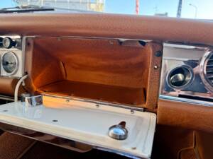 Image 17/20 de Mercedes-Benz 280 SL (1968)