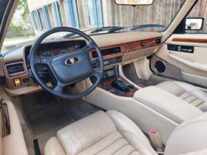 Immagine 11/26 di Jaguar XJS 5.3 V12 (1992)