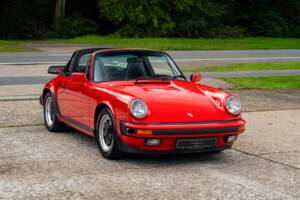 Bild 11/35 von Porsche 911 Carrera 3.2 (1987)