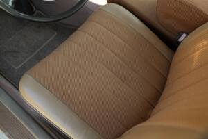 Bild 35/50 von Mercedes-Benz 200 (1966)