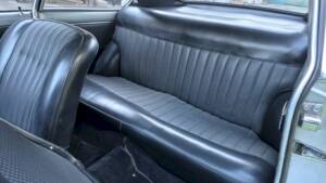 Image 44/54 de FIAT 1300 Vignale (1965)