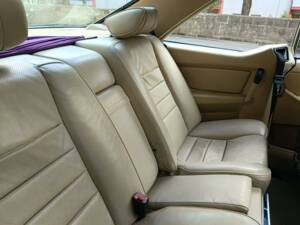 Bild 35/47 von Mercedes-Benz 560 SEC (1987)