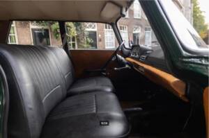 Image 4/5 of Peugeot 404 Familiale (1966)