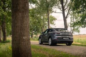 Image 3/21 of Porsche Cayenne Coupé E-Hybrid (2020)