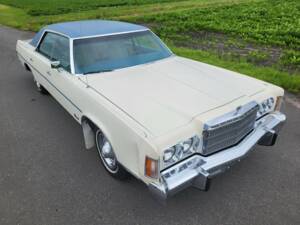 Imagen 7/8 de Chrysler Newport (1977)