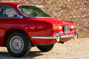 Imagen 22/50 de Alfa Romeo 2000 GT Veloce (1972)