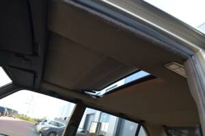 Bild 19/40 von BMW 524td (1985)