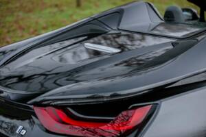 Bild 32/36 von BMW i8 Roadster (2019)