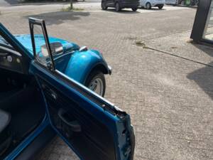 Image 54/68 de Volkswagen Coccinelle 1302 LS (1972)