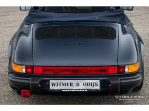 Afbeelding 19/28 van Porsche 911 Carrera 3.2 (1986)