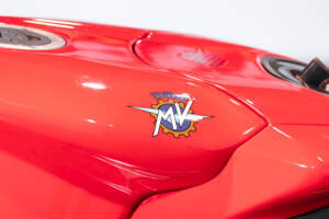 Image 47/50 de MV Agusta DUMMY (2000)