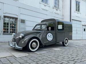 Afbeelding 1/30 van Citroën AK 400 (1973)