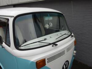 Bild 32/99 von Volkswagen T2b Kastenwagen (1977)