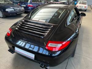 Image 26/39 of Porsche 911 Carrera (2011)
