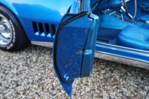 Image 43/50 of Chevrolet Corvette Stingray (1968)