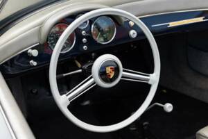 Image 2/25 of Porsche 356 1600 Speedster (1955)