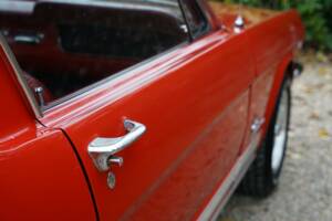 Immagine 50/50 di Ford Mustang 289 (1965)