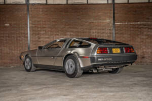 Image 6/66 of DeLorean DMC-12 (1981)