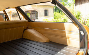 Image 51/57 of Ford Granada Turnier 2,3 (1976)