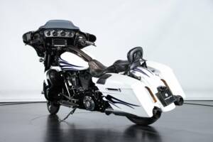 Bild 2/50 von Harley-Davidson DUMMY (2015)