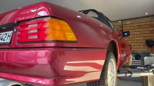Image 46/100 of Mercedes-Benz 300 SL-24 (1991)