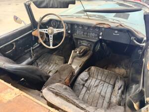 Image 21/53 de Jaguar Type E 4.2 (1967)