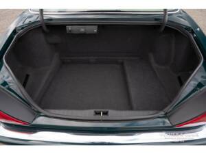 Bild 30/34 von Jaguar XJ6 3.2 Executive (1997)