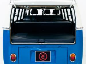 Image 12/80 of Volkswagen T1 Samba (1966)