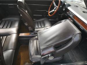 Afbeelding 11/22 van Alfa Romeo 1750 GT Veloce (1969)