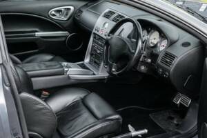 Bild 2/50 von Aston Martin V12 Vanquish (2002)