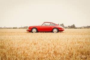Image 8/59 of Porsche 911 2.0 (1966)