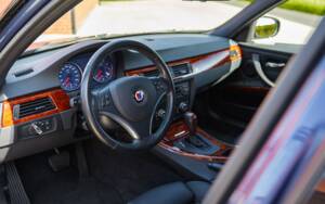 Image 19/32 of ALPINA B3 S Bi-Turbo xDrive (2012)