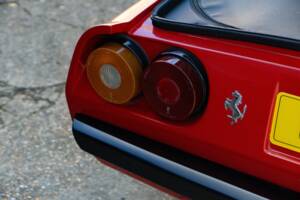 Image 25/29 of Ferrari 308 GTB (1979)