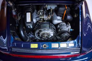Bild 16/34 von Porsche 911 Carrera 3.2 (1985)