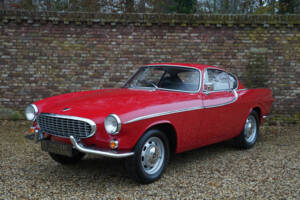 Image 11/50 of Volvo 1800 S (1964)