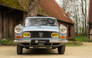 Image 19/88 of Peugeot 404 Coupé (1968)