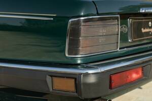 Afbeelding 24/50 van Daimler XJ 6 4.0 (1991)