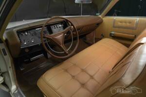 Image 4/5 of Plymouth Fury III (1969)